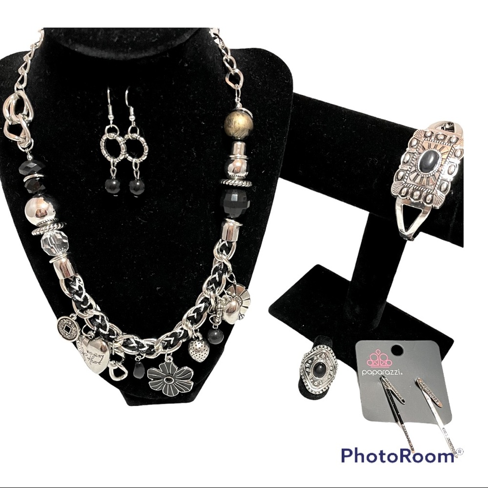 NWT Fashion Jewelry Bundle